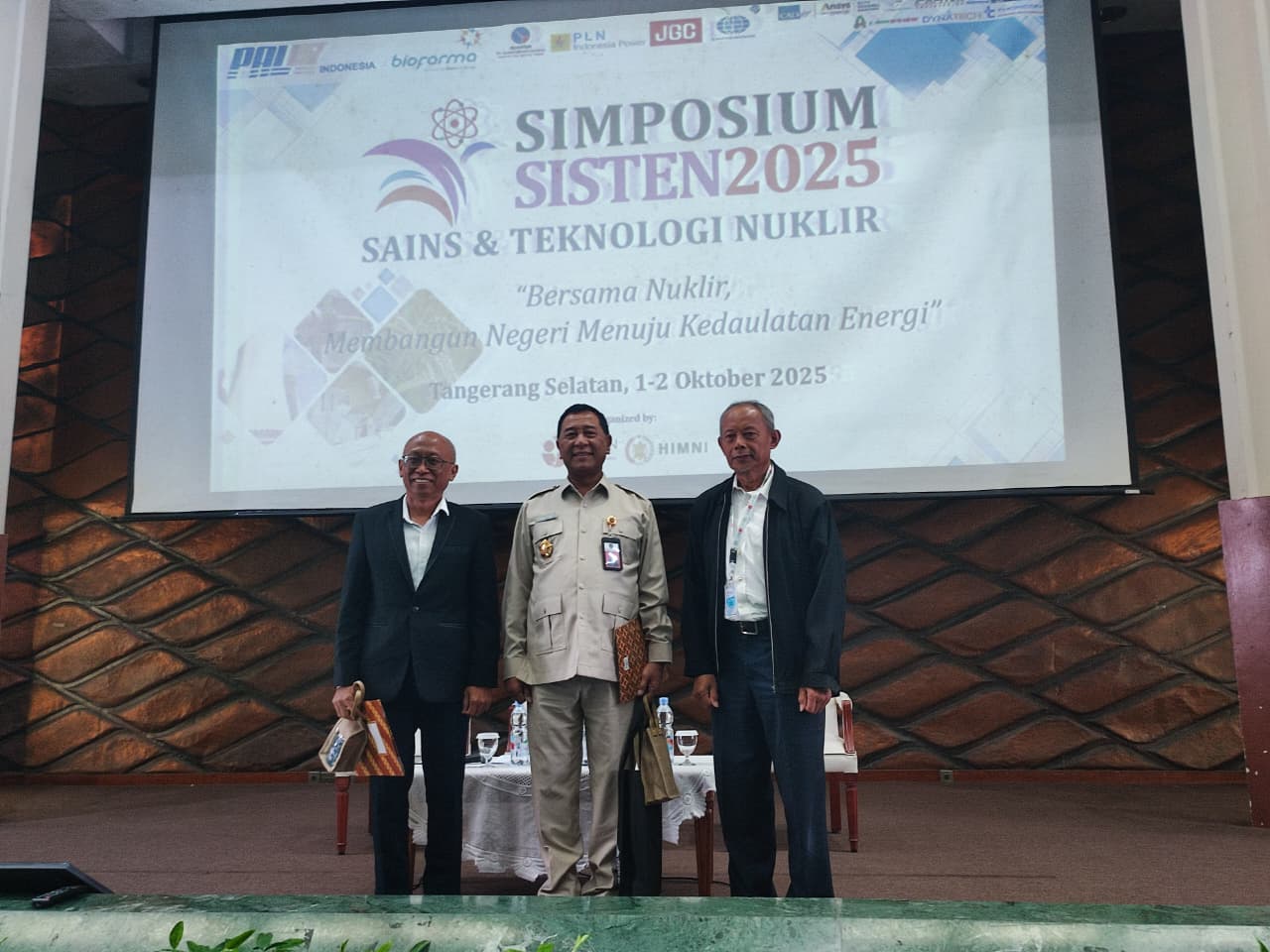 SISTEN 2025 BRIN-HIMNI bahas peran nuklir bagi energi, kesehatan, dan industri, serta rencana studi Teknik Nuklir di Unhan RI.