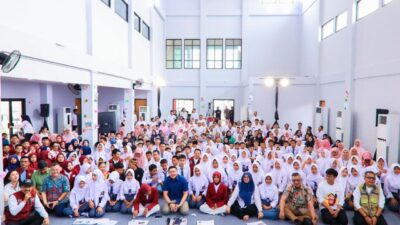 Seskab Teddy dan Mensos Saifullah tinjau Sekolah Rakyat Tangsel, wujud komitmen pemerataan pendidikan bagi warga kurang mampu.