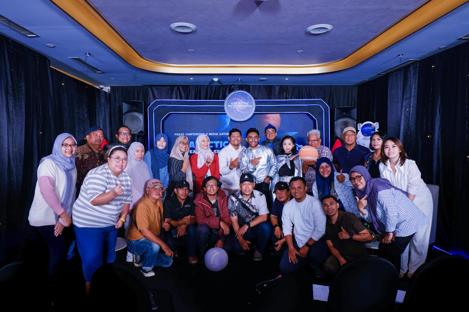 Atria Hotel Gading Serpong hadirkan kuliner bertema galaksi untuk Galactic Countdown 2026, lengkap dengan gala dinner futuristik dan hiburan meriah.