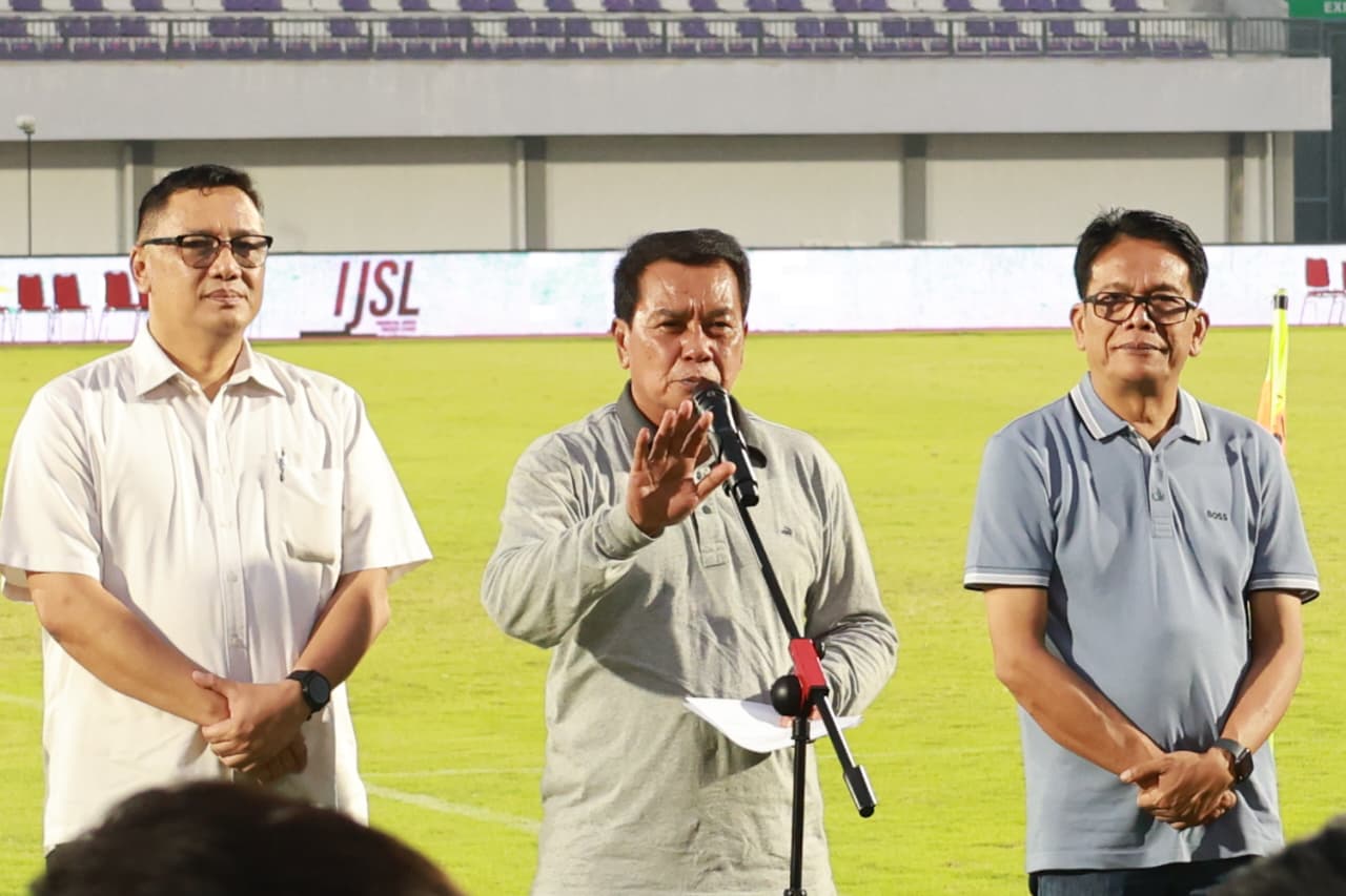 Bupati Tangerang resmi menutup GMT Cup 2025, 64 tim U-10 & U-12 se-Jabodetabek unjuk bakat di Indomilk Arena.