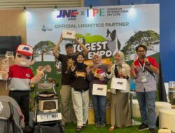 JNE Kembali Dukung IIPE 2025 di ICE BSD, Tawarkan Diskon Pengiriman dan Donasi untuk Hewan Jalanan