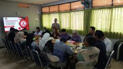 KPA Kabupaten Tangerang terima kunjungan KPA Tanah Bumbu untuk perkuat sinergi dan program penanggulangan HIV/AIDS daerah.