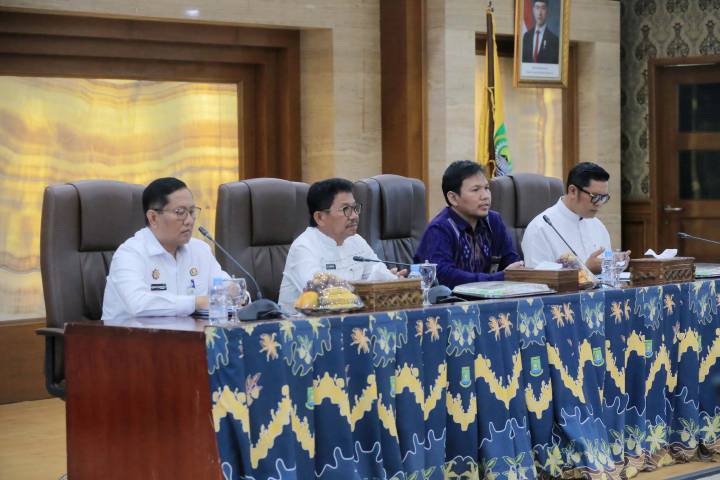 Pemkot Tangerang bersama KPK perkuat pencegahan korupsi lewat MCSP 2025 untuk meningkatkan integritas dan tata kelola daerah.