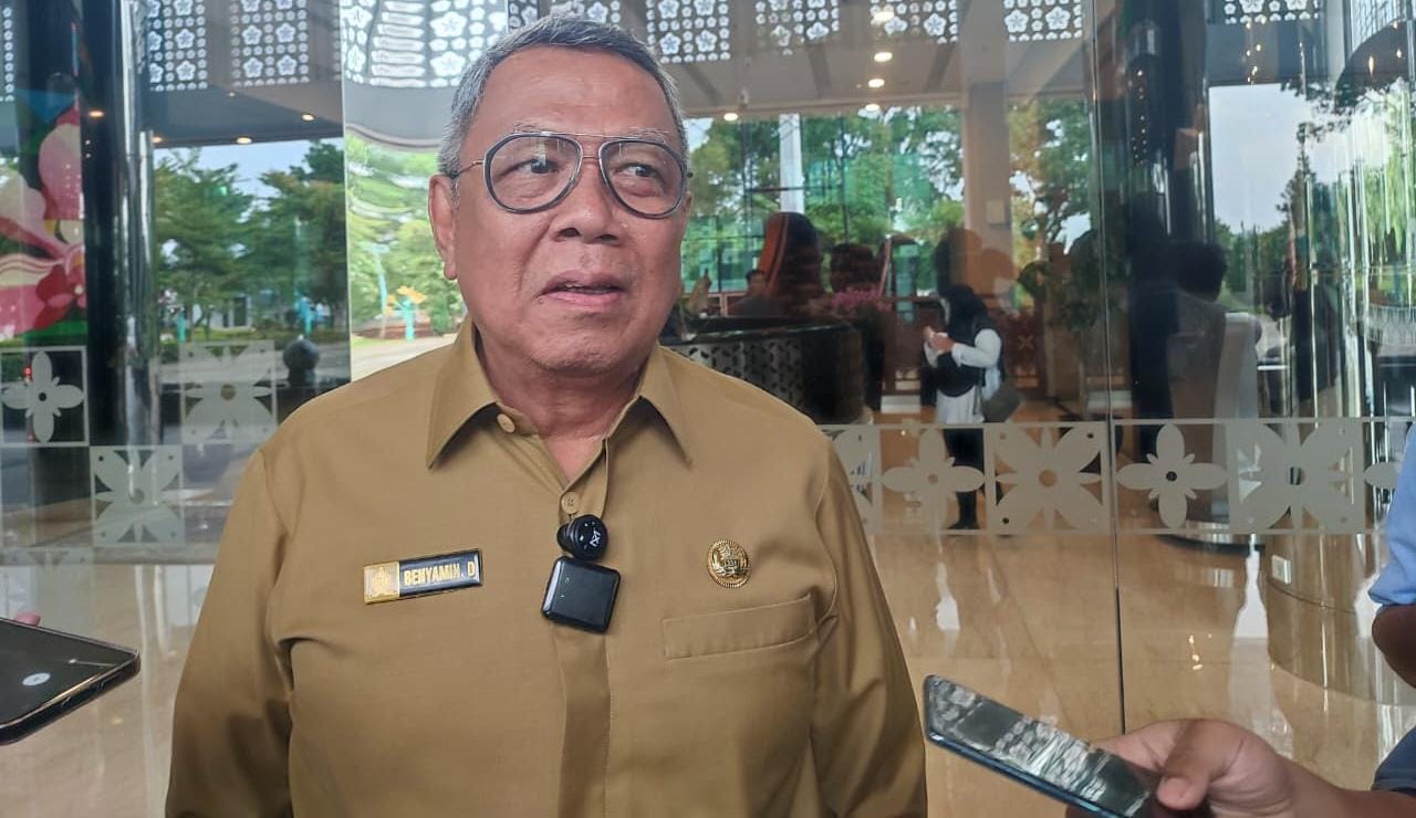 Pemkot Tangsel kaji solusi permanen atasi sampah melalui proyek PSEL, kerja sama lintas daerah, dan inovasi teknologi ramah lingkungan.