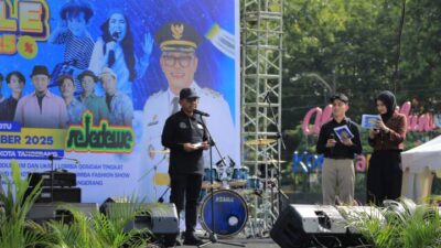 Tangerang Great Sale 2025 dibuka Wali Kota Sachrudin dengan diskon hingga 40% dan peluang besar bagi UMKM untuk berkembang.