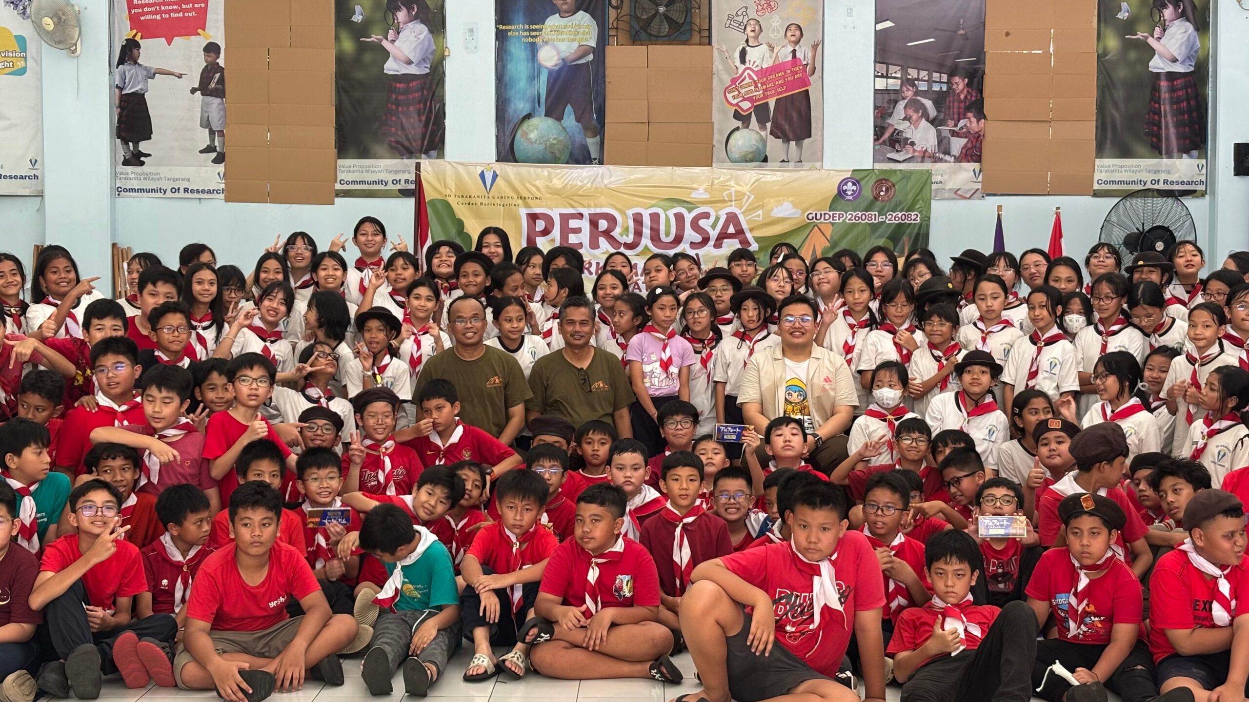 Abraham Garuda Laksono kembali ke SD Tarakanita Gading Serpong, memberi motivasi dan semangat kebangsaan bagi para siswa.