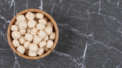 Cireng lezat dan populer, tapi konsumsi bijak penting; pahami risiko gula, minyak, aditif, dan higienitas pangan.