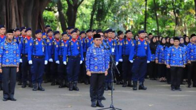 Pemerintah Kota Tangerang gelar upacara Hari Pahlawan 2025 di TMP Taruna dan berikan santunan serta bantuan bagi para veteran.
