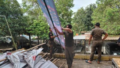 Tangsel Bersih: Satpol PP Fokus Tertibkan Reklame di Kawasan Serpong