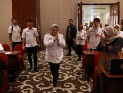 Di Kelapa Dua, Wabup Intan Ingatkan: Timbangan yang Jujur Itu Hak Warga