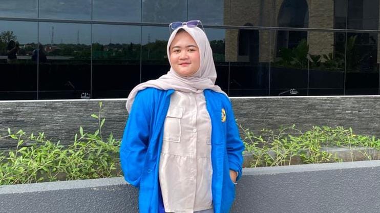 Bias gender di media sosial perparah body shaming dan victim blaming pada perempuan, menunjukkan ruang digital masih jauh dari setara.