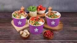 Friday Ricebowl Corner hadir di Fame Hotel Gading Serpong, menawarkan rice bowl cepat saji harga terjangkau untuk pilihan makan siang Jumat.