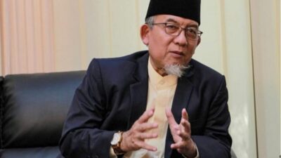 Kerusakan ekosistem adalah peringatan Al-Qur’an atas ulah manusia. Islam menawarkan solusi menjaga mizan dan amanah sebagai khalifah bumi.