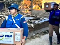 Relawan PNM Kembali Turun Langsung Salurkan Bantuan dan Kuatkan Korban Bencana