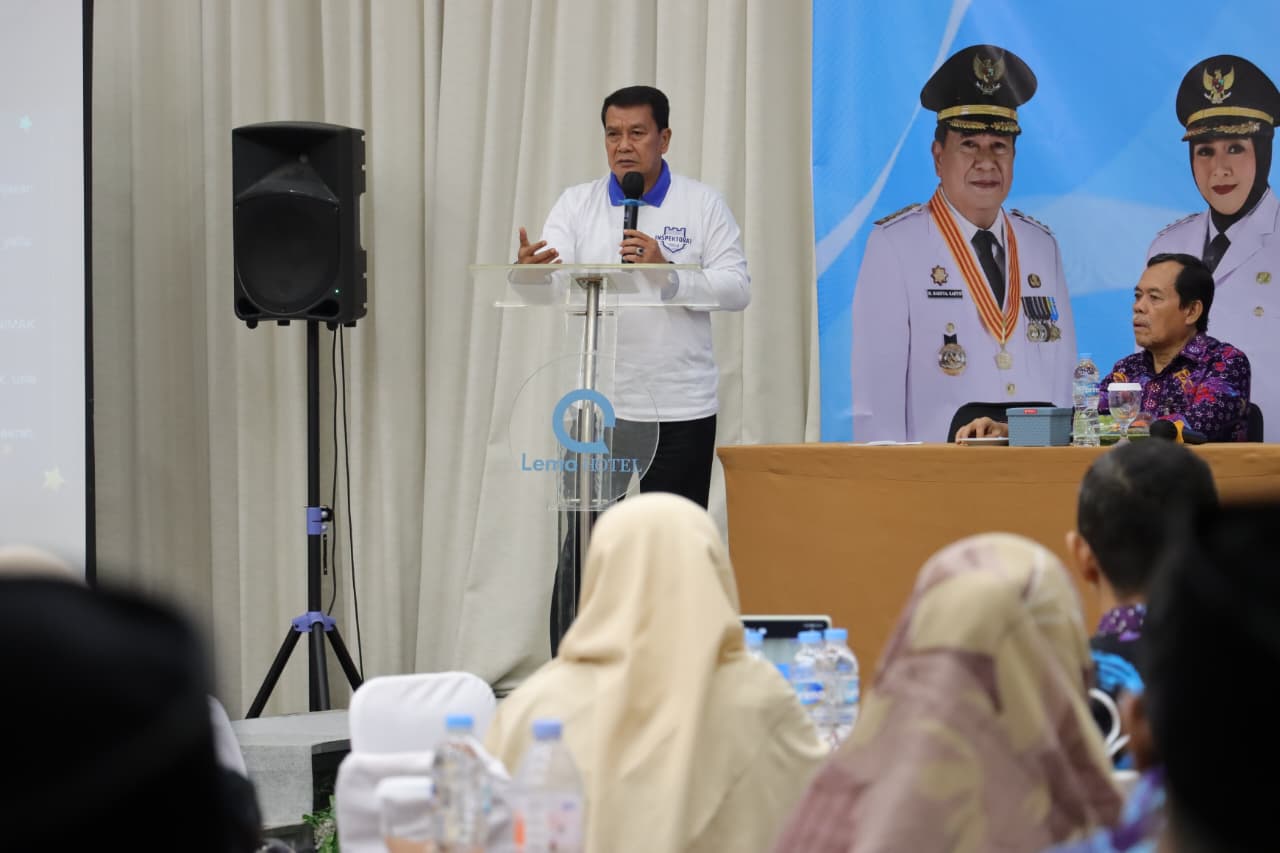 Pemkab Tangerang perkuat Gerakan Lanjut Sekolah untuk cegah putus sekolah dan perluas akses pendidikan bagi anak serta warga dewasa.