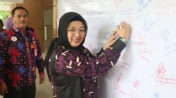 Pemkab Tangerang peringati Hari AIDS Sedunia 2025, Wabup Intan tekankan layanan HIV berkelanjutan dan komitmen eliminasi AIDS 2030.