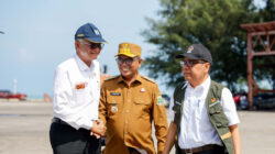 Pemerintah pusat dan daerah meninjau kesiapan Pelabuhan Merak menghadapi arus mudik dan balik Nataru 2025–2026.