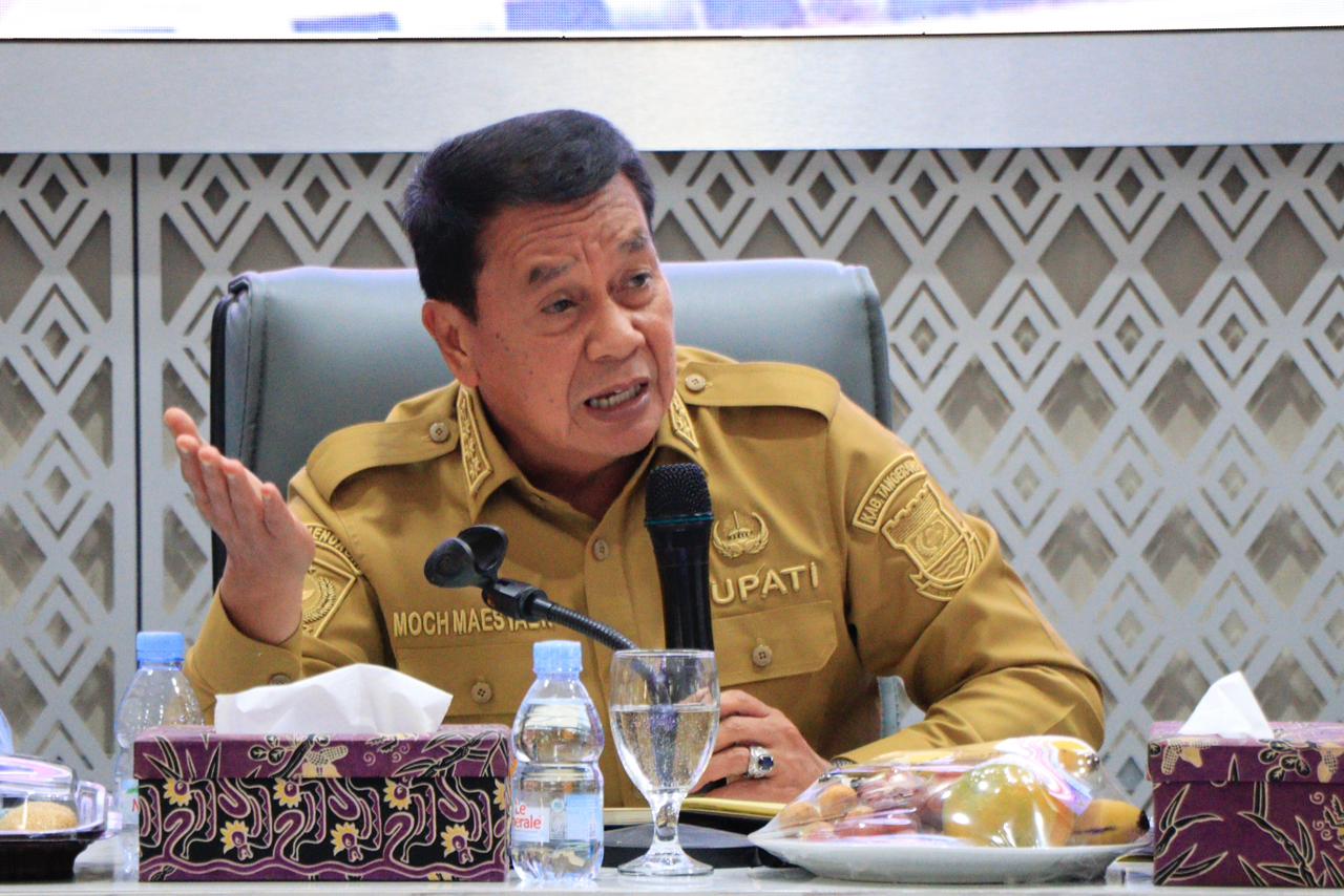 Rakor Pemkab Tangerang pastikan Natal 2025 dan Tahun Baru 2026 aman, bahan pokok stabil, dan kesiapsiagaan bencana maksimal.