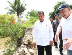 Bupati Maesyal Rasyid Tinjau Tanggul Ambruk di Tigaraksa, Instruksikan Penanganan Darurat