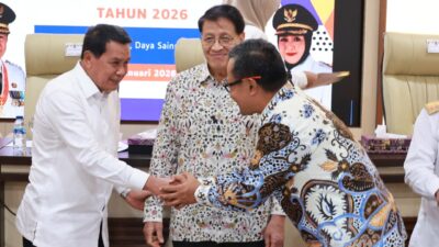 Pemkab Tangerang menjalin kerja sama dengan Universitas Prasetiya Mulya untuk mengembangkan kawasan ekonomi kreatif di 12 kecamatan.