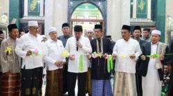 Bupati Tangerang Moch Maesyal Rasyid menghadiri peringatan Isra Mi’raj sekaligus meresmikan Masjid Jami Al Huda di Kronjo.