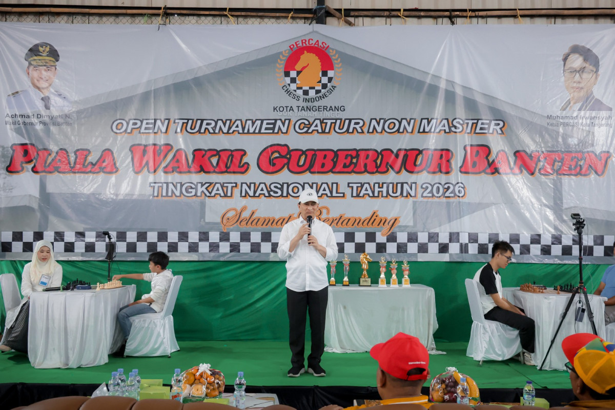Wagub Banten menegaskan catur berperan membangun kecerdasan dan karakter anak melalui turnamen catur nasional di Tangerang.