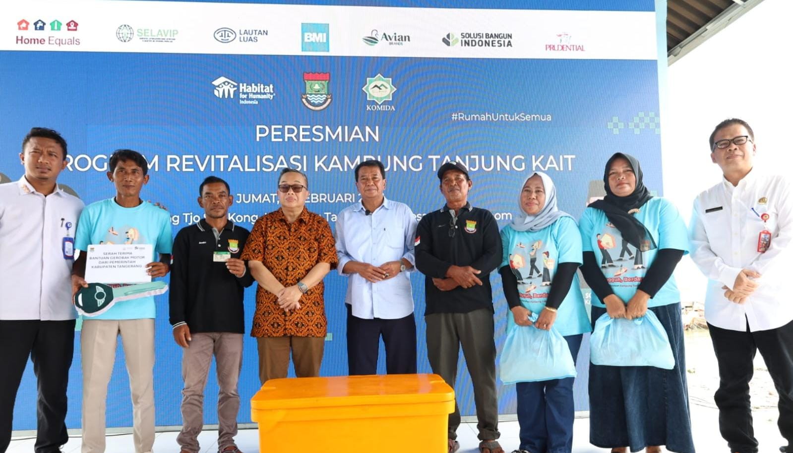 Bupati Tangerang resmikan 110 rumah layak huni untuk nelayan, lengkap dengan infrastruktur, fasilitas umum, dan dukungan usaha.