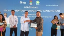 Solusi Bangun Indonesia Suplai 10 Ribu Sak Semen untuk Tanjung Kait