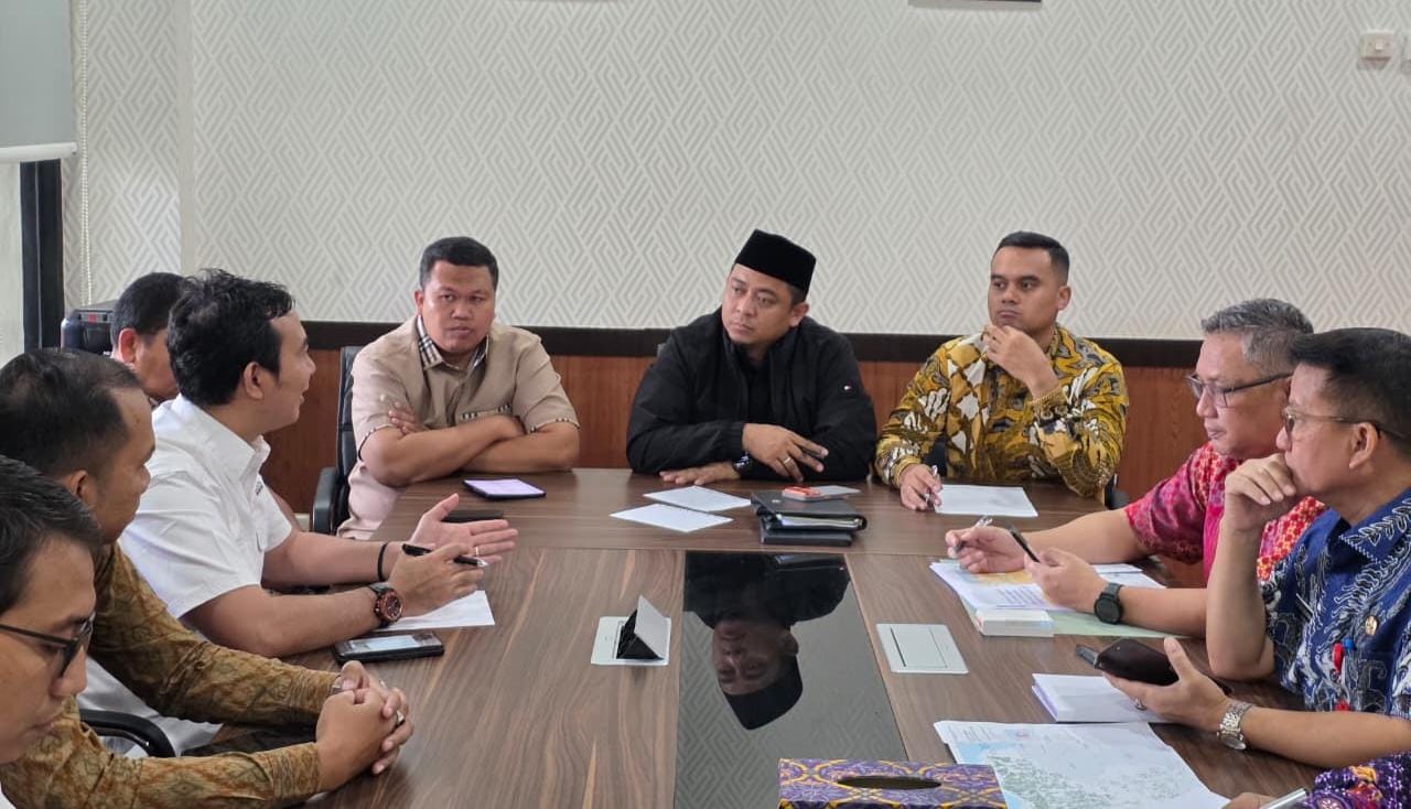 DPRD Kabupaten Tangerang menyoroti anomali kebijakan Lahan Sawah Dilindungi yang dinilai berpotensi menghambat investasi.