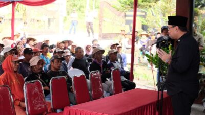 Kegiatan Sosialisasi 4 Pilar MPR RI oleh Anggota DPR RI Romy Soekarno di Desa Sumber Sari (Gambar Wetan), Kabupaten Blitar