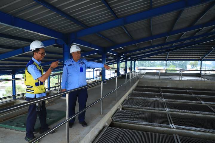 Perumda Tirta Benteng memastikan kualitas air pelanggan kembali aman dan sesuai standar usai dugaan pencemaran air baku.