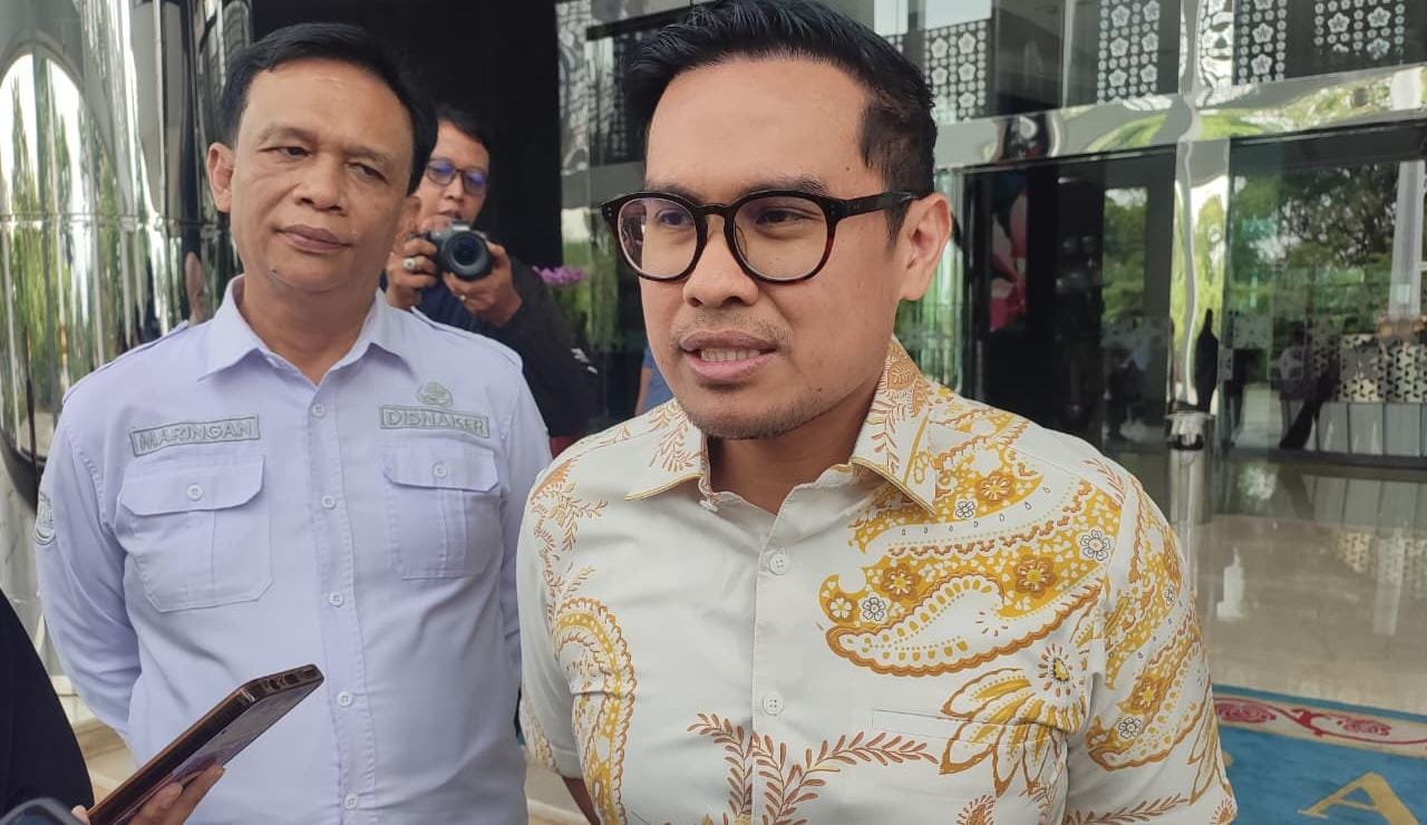 Pemkot Tangsel gandeng AISMOLI siapkan kota percontohan ekosistem motor listrik, dorong infrastruktur dan uji coba.