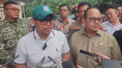 Pemkot Tangsel ancam tutup gedung usaha tak sesuai izin. Pilar Saga Ichsan tegaskan sanksi PBG, SLF, dan kelayakan fungsi.
