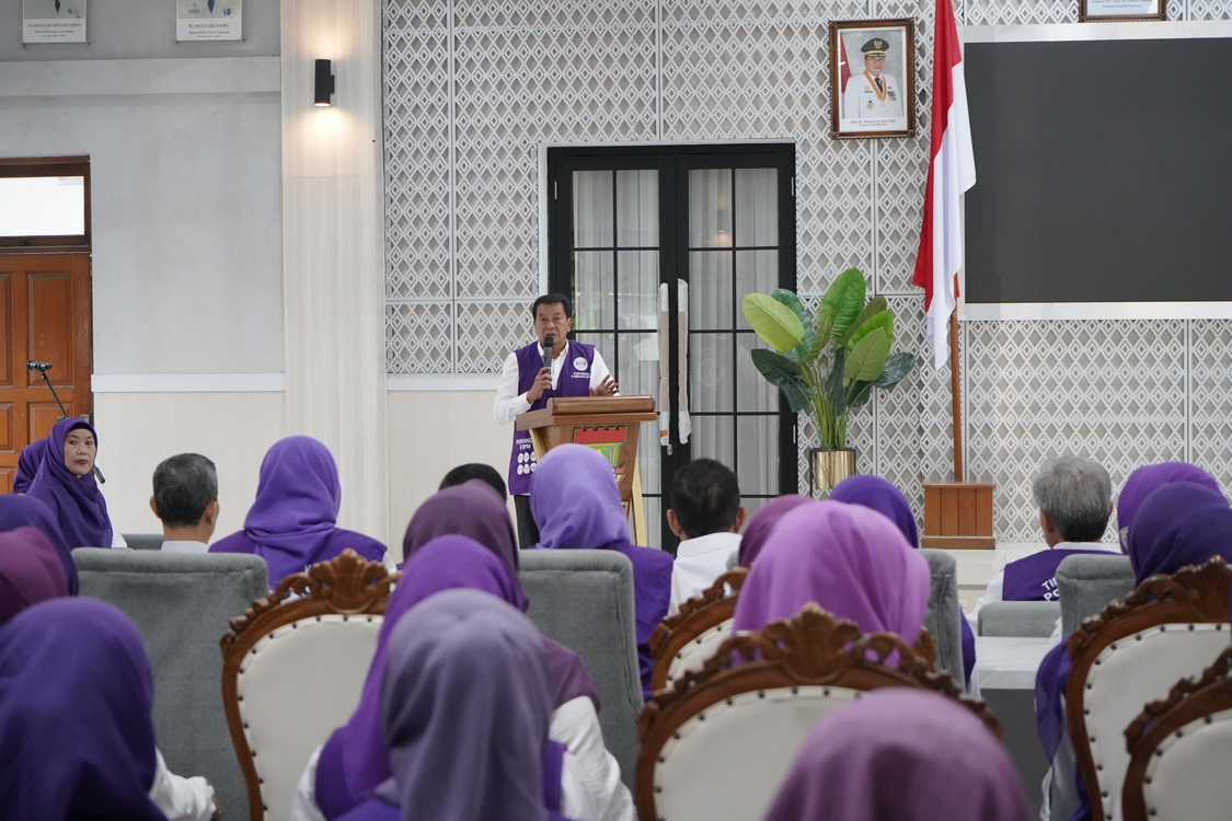Bupati Tangerang meluncurkan Posyandu 6 SPM, memperluas layanan pendidikan, kesehatan, sosial, dan ketertiban warga.