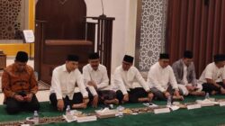 Safari Ramadan di Tangsel, Wagub Banten serahkan bansos dan RTLH serta ajak warga perkuat kebersamaan dan kepedulian.