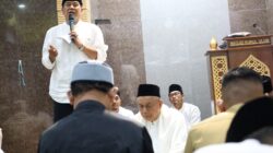 Bupati Tangerang Maesyal Rasyid gelar Tarawih Keliling 2026 di Masjid Nurul Ulum Tigaraksa, ajak warga perkuat iman.