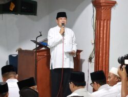 Tarawih Keliling di Kresek, Bupati Tangerang Pastikan Ibadah Ramadan Aman dan Nyaman