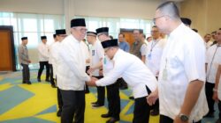 Wali Kota Tangsel Benyamin Davnie mengukuhkan ratusan pejabat seiring perubahan nomenklatur dan restrukturisasi organisasi.