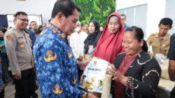 Pemkab Tangerang menyalurkan bantuan pangan CPPD tahap 1 tahun 2026 kepada ribuan KK di enam kecamatan jelang Idul Fitri.