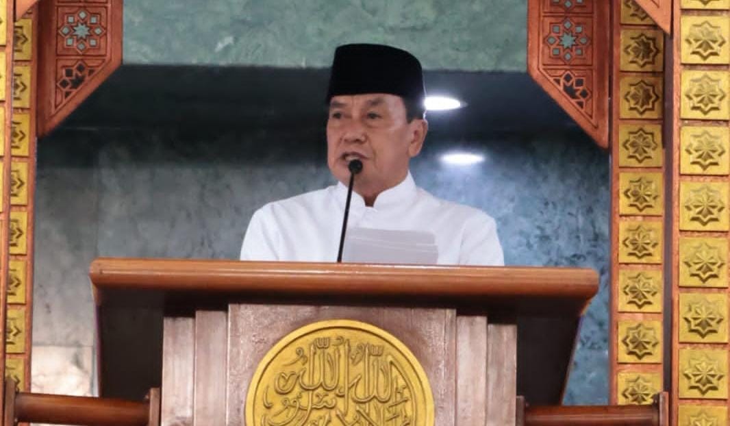Salat Idulfitri di Masjid Al-Amjad Tangerang, Bupati Maesyal Rasyid doakan perdamaian dunia dan ajak jaga nilai Ramadan. (