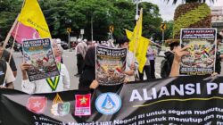 Demo di Kedubes AS: Aliansi Peduli Iran Kecam Serangan ke Iran