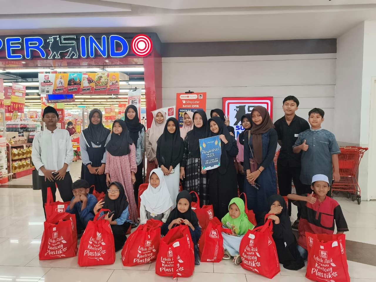 Citiplaza Kutabumi menggelar CSR Berbagi Berkah Ramadan 2026 dengan mengajak anak yatim belanja sembako dan buka puasa bersama.