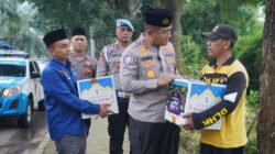 Polresta Tangerang dan Wartawan Gelar Ramadan Berbagi, Bagikan Takjil dan Sembako untuk Petugas Kebersihan