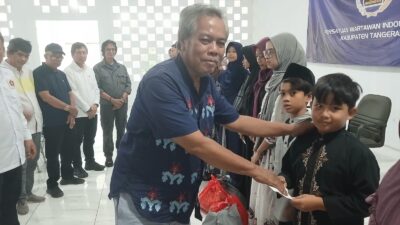PWI Kabupaten Tangerang menggelar santunan anak yatim dan buka puasa bersama untuk mempererat silaturahmi di bulan Ramadan.