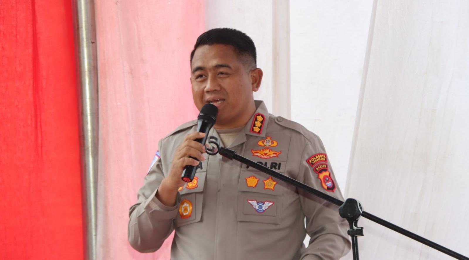 Polisi periksa 8 saksi kasus penemuan jasad pelajar di Tangerang. Dugaan korban tewas akibat kekerasan, penyelidikan masih berlangsung.