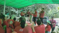 Ananta Wahana menggelar senam zumba bersama warga di Padepokan Karang Tumaritis, Kelapa Dua, Tangerang, penuh sukacita.