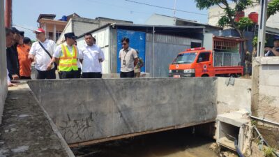 Pemkot Tangsel siapkan normalisasi sungai, long storage, dan perbaikan drainase untuk atasi banjir serta longsor di wilayahnya.