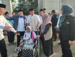 393 Jemaah Haji Tangsel Gelombang Keempat Diberangkatkan, Fokus pada Kesehatan dan Mental