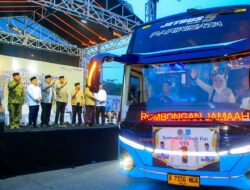 Pelepasan 393 Jemaah Haji Tangsel 2026, Benyamin Davnie Doakan Jadi Haji Mabrur