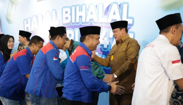 Bupati Tangerang hadiri Halal Bihalal KSPSI, dorong sinergi, investasi kondusif, dan kesejahteraan pekerja di tengah tantangan global.